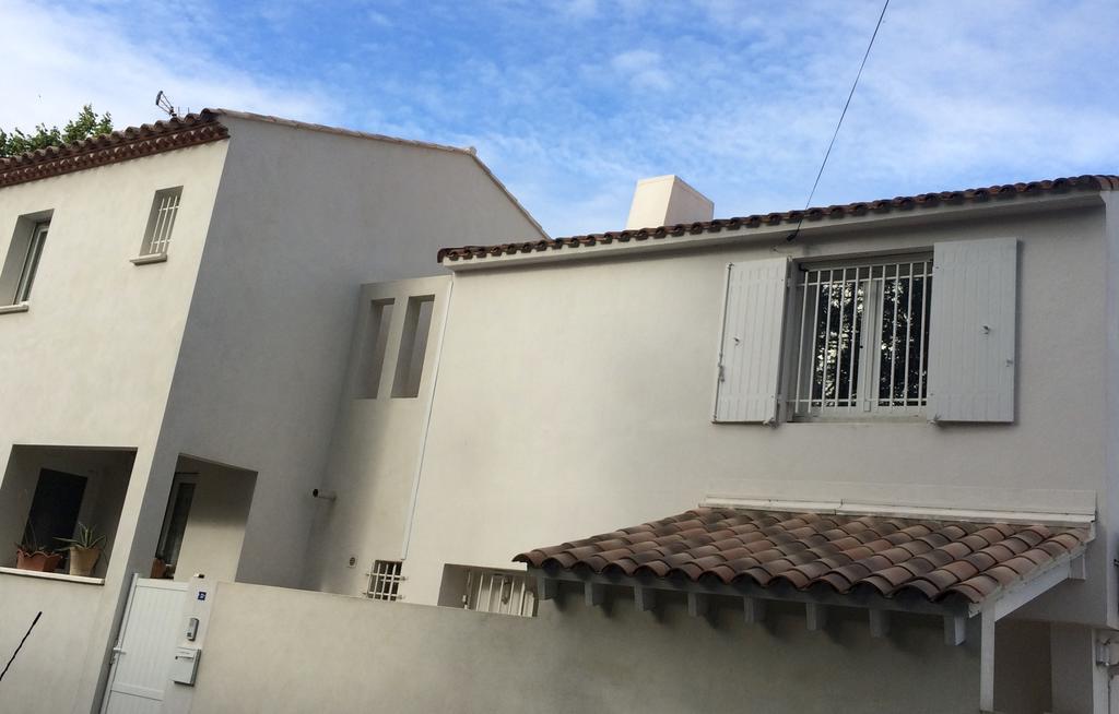 La Maison Blanche Arles Luaran gambar